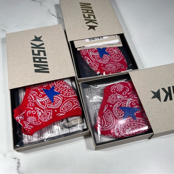 Golden Goose Star Face Mask Knitted Red Bandana Print - Picture 10 of 10